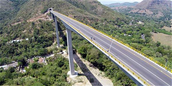 Revolución de la Infraestructura, vías 4G son la columna vertebral del crecimiento