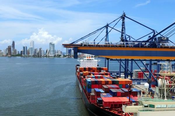 Transporte marítimo de contenedores los escenarios futuros que le aguardan