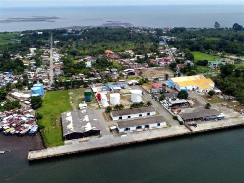 Tumaco Pacific Port de Colombia: Con inclusión de hidrocarburos
