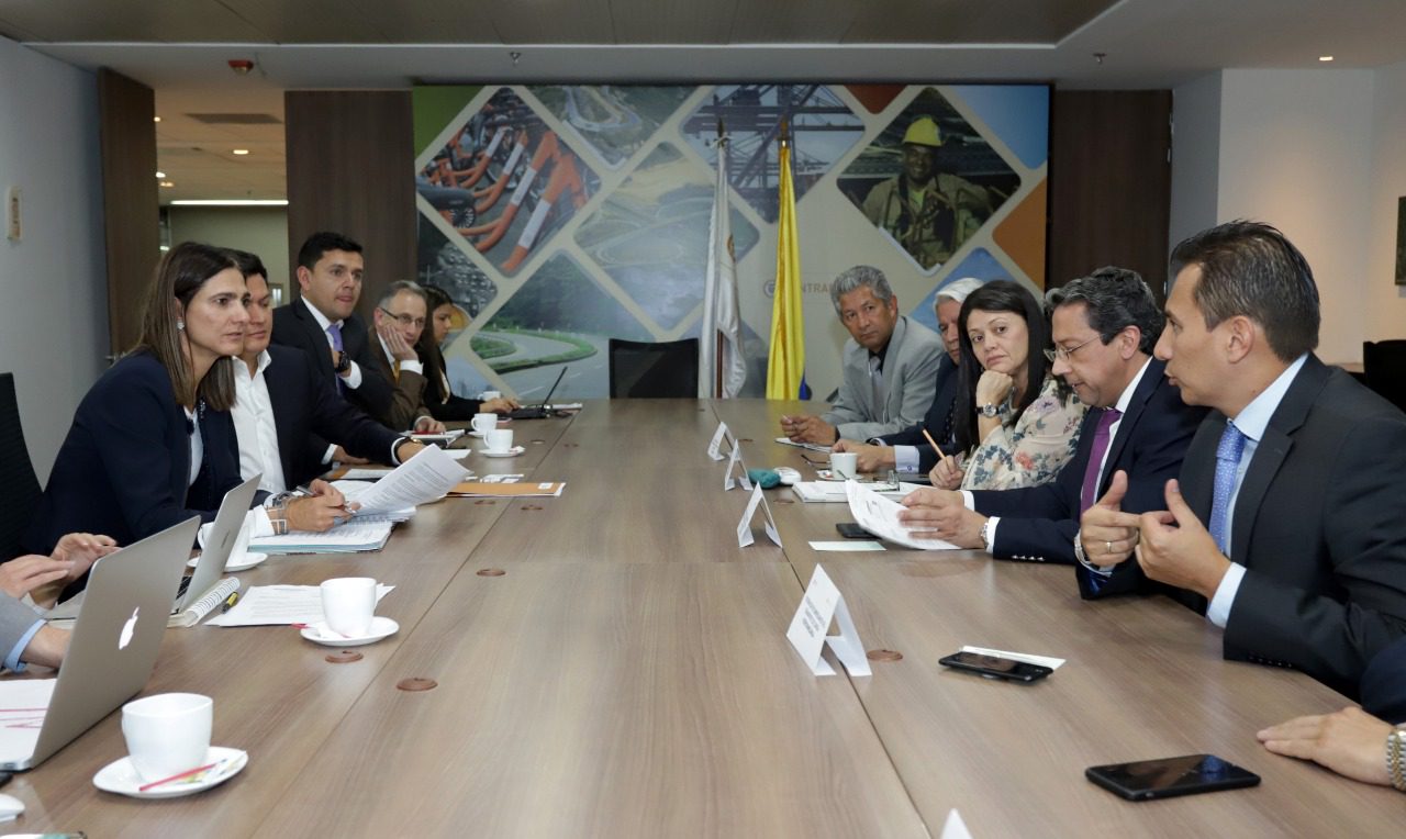 Mesa nacional de transporte será llevada a todas las regiones del país