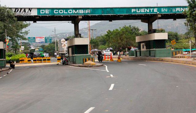 Transporte de carga retomó puentes internacionales hacia Venezuela