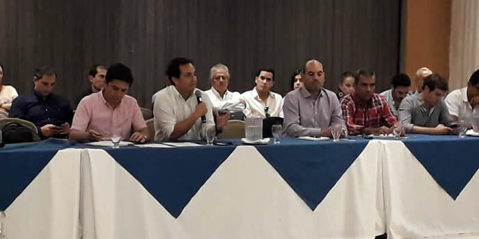 Gobierno socializó conclusiones de estudio para mejoramiento del canal de acceso a Barranquilla e impacto de obras de Puente Pumarejo en canal navegable