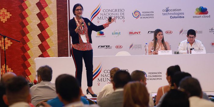 “El programa de vías terciarias ‘Colombia Rural’ no tendrá intermediarios”