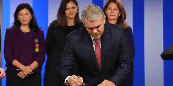 Gobierno Nacional acaba con los pliegos sastre en infraestructura de transporte