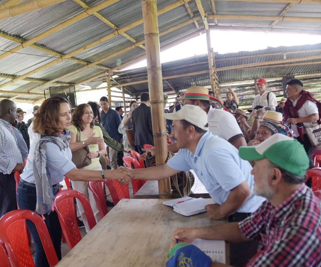 Mesa de diálogo: Entre Gobierno Nacional y líderes de la minga indígena