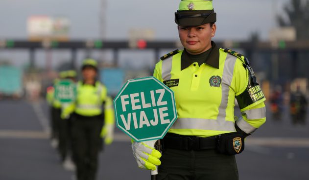 Vehículos de carga con peso igual o superior a 3.4 toneladas para los puentes festivos