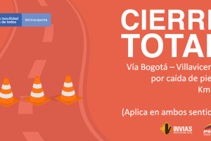 Cierran la vía al Llano por fuertes lluvias y deslizamiento