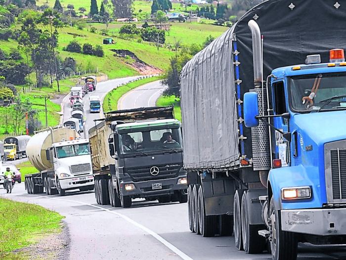 Gobierno sanciona Ley que regula emisiones de gases contaminantes