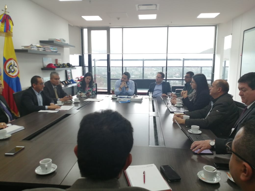 Buscan solución a inseguridad para Transporte de Carga en Bogotá