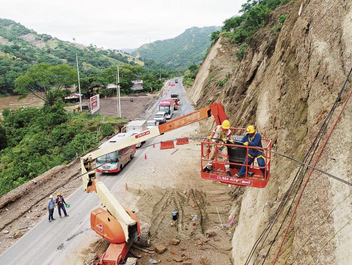 Diez tramos de vías estratégicas del país se quedaron sin adjudicar