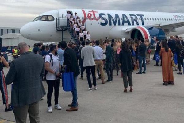 Aerolíneas de bajo costo ponen el ojo en Colombia