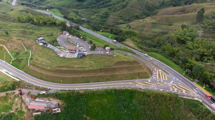 ANI firma acuerdo para adicionar obras en la vía Armenia-Pereira-Manizales