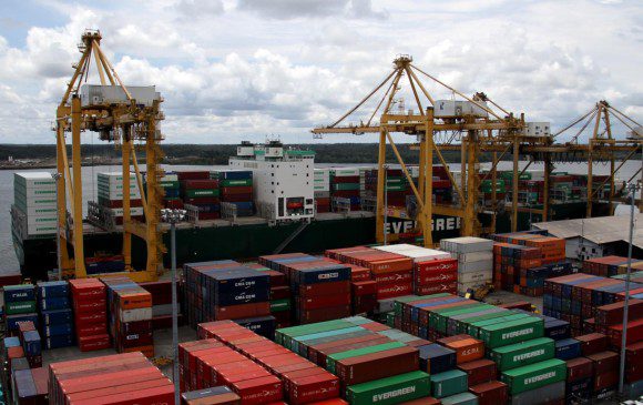 Importaciones: ¿qué pasa y por qué son clave? El último dato de este indicador, que se conoce antes de que termine 2019, es de octubre que muestra un resultado agridulce