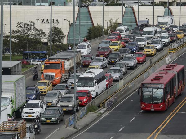A finales de enero, reglas para pagar por circular en pico y placa